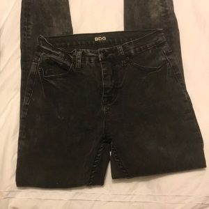 BDG Black acid wash high rise skinny jeans size 26